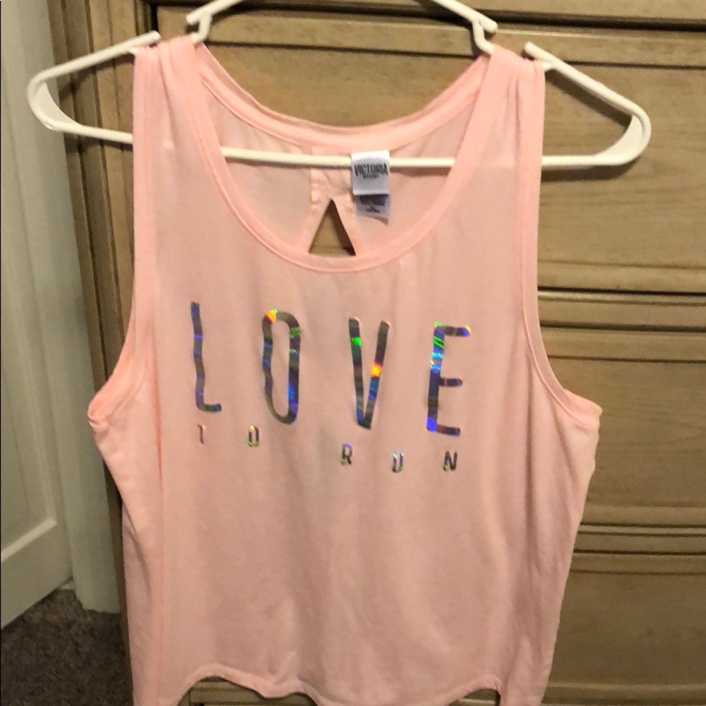 VS Sport tank